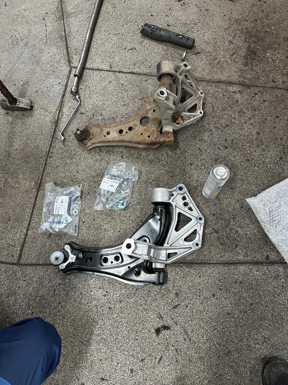 Naprawa zawieszenia - wymiana amortyzatorów i wahaczy